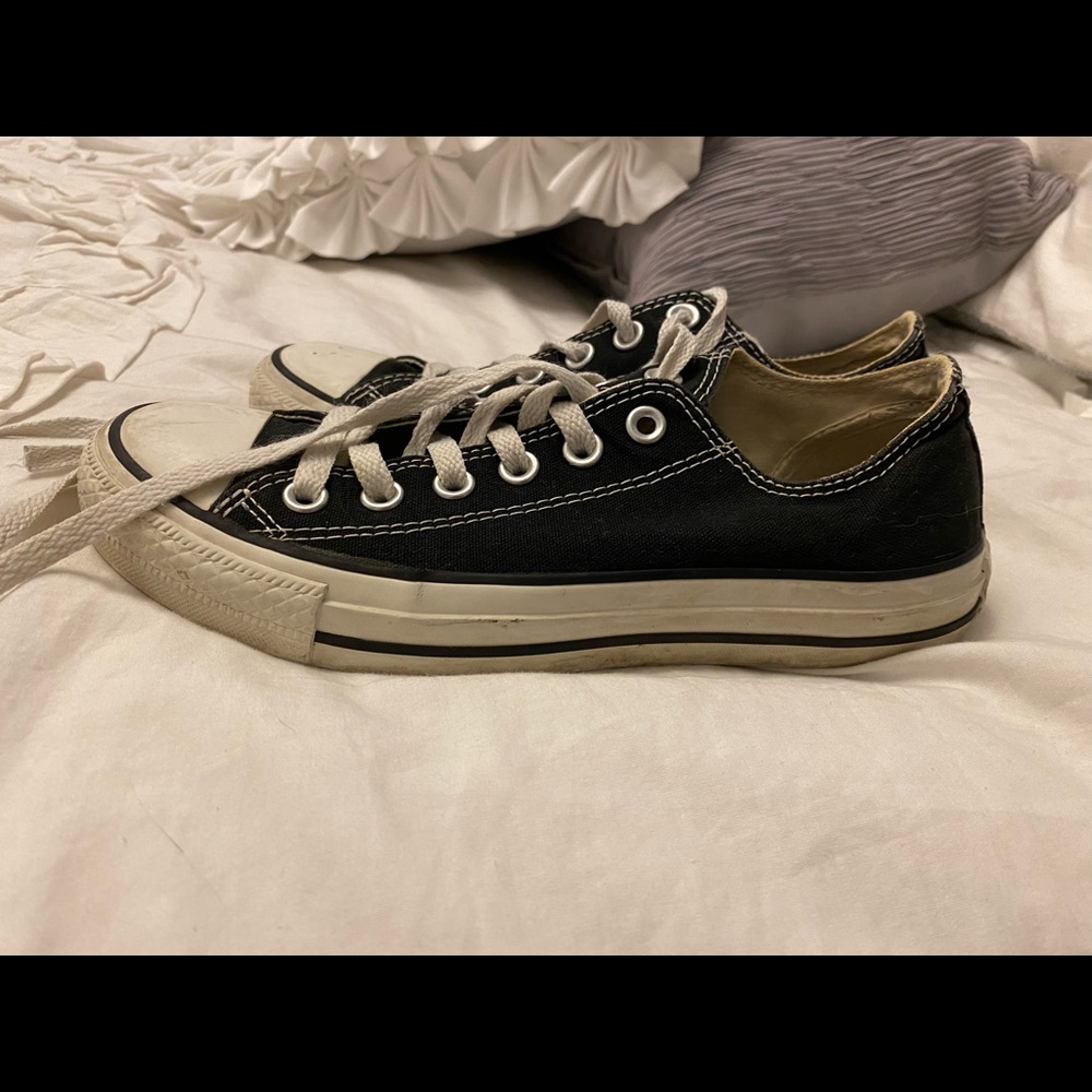 Black converse